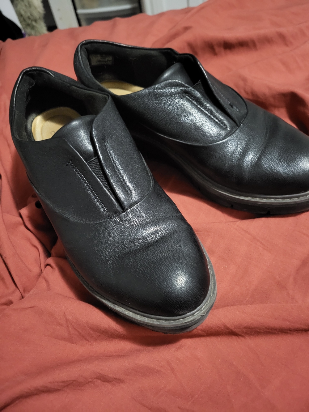 2/$15! Clarks Black Slip-On Women's Flats